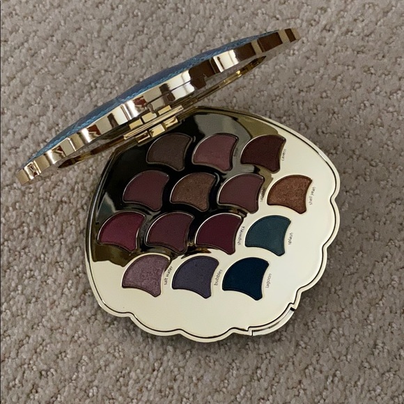 Other - Tarte Cosmetics “Be a Mermaid & Make Waves” Makeup